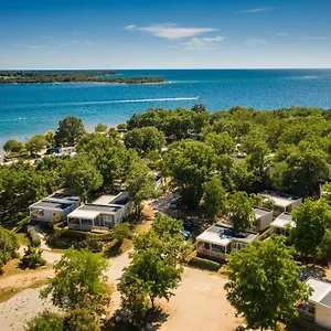 4* Prázdninový areál Mobile Homes - Fkk Nudist Solaris