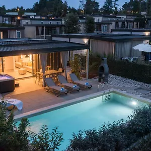Premium Homes Santa Marina, Lanterna Tar-Vabriga